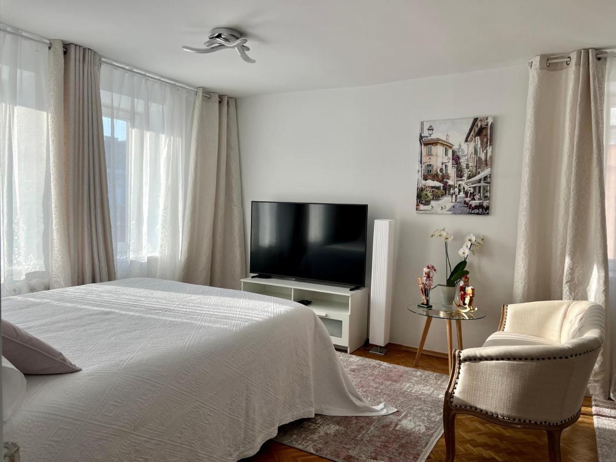 Louis & Elza Old Town Romantic Apartments Wroclaw Luaran gambar
