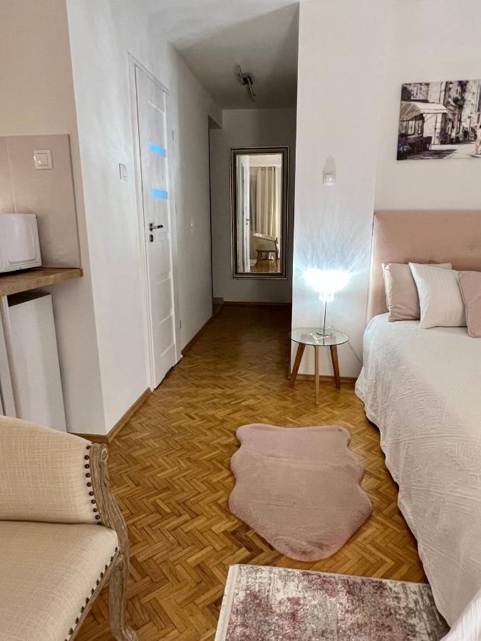 Louis & Elza Old Town Romantic Apartments Wroclaw Luaran gambar